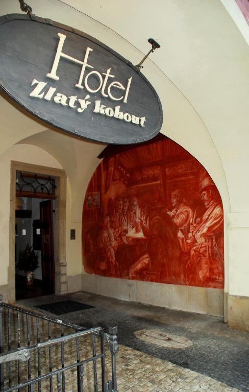 Hotel Zlaty Kohout มลาดาโบเลสลัฟ ภายนอก รูปภาพ